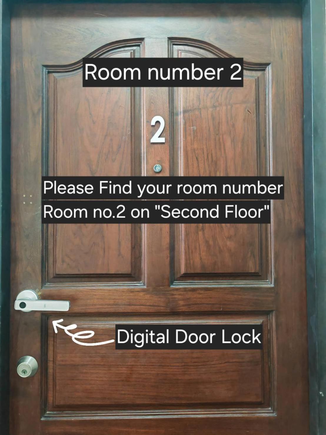 57 Hidden House Bkk Chinatown Hotel Bangkok Exterior photo